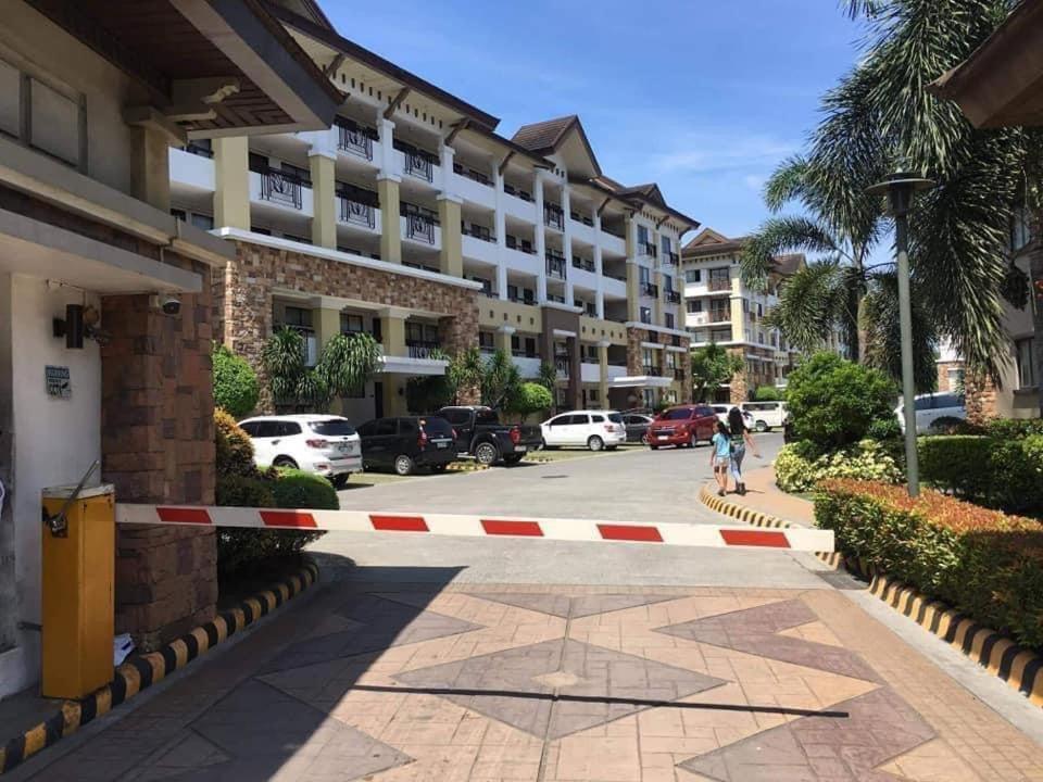 Alles One Oasis Condo Davao Near Sm Mall With Wifi ภายนอก รูปภาพ