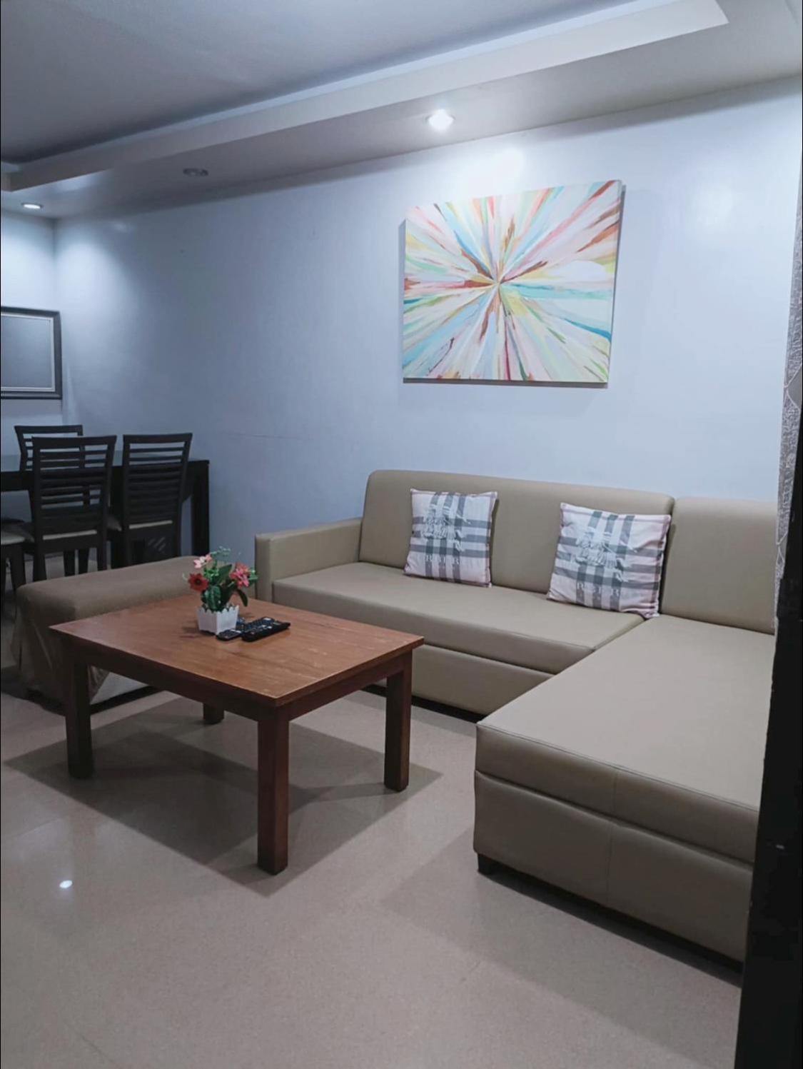 Alles One Oasis Condo Davao Near Sm Mall With Wifi ภายนอก รูปภาพ
